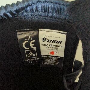 Thor Youth Boots in Black and Blue